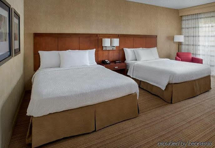 คอร์ตยาร์ด นวร์ก ลิเบอร์ตี อินเตอร์เนชั่นแนล แอร์พอร์ต Hotel นูวาร์ก ภายนอก รูปภาพ